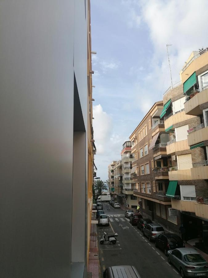 Appartamento Piso centrico Torrevieja Esterno foto